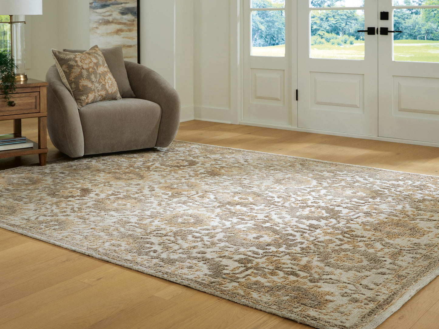 Auburndale Furniture Outlet - Ashley Furniture - Sableridge Rug - Large Rug / Ivory/Taupe/Camel - R408571