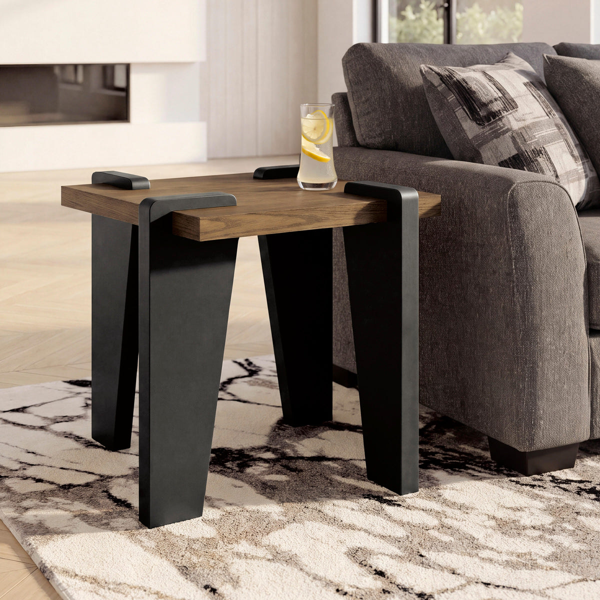 Auburndale Furniture Outlet - Ashley Furniture - Weathermore End Table - Square End Table - T531-2