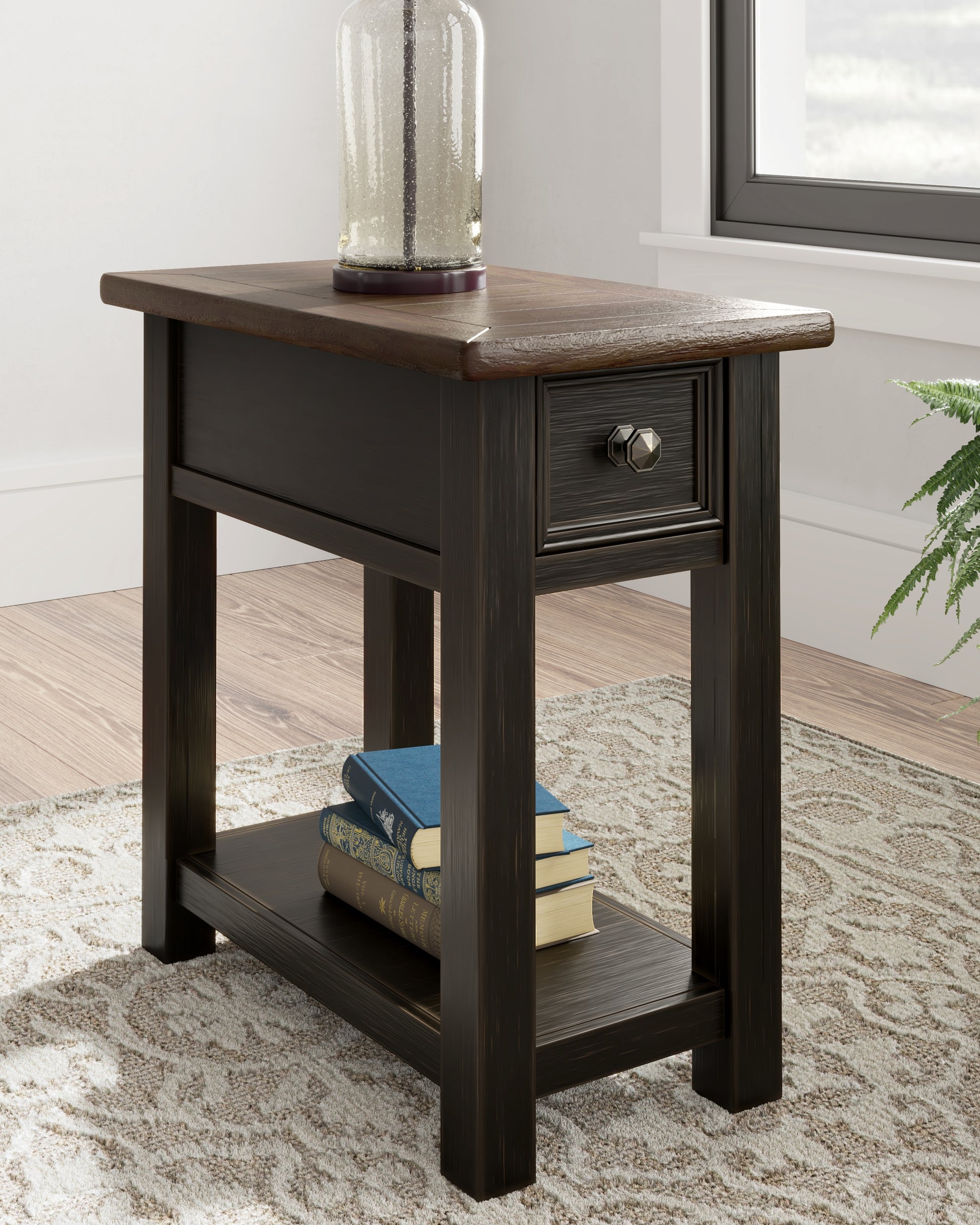 Auburndale Furniture Outlet - Ashley Furniture - Tyler Creek Chairside End Table - Chair Side End Table / Grayish Brown/Black - T736-107