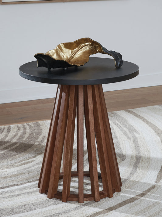 Auburndale Furniture Outlet - Ashley Furniture - Kallari End Table - Round End Table / Warm Brown/Black - T737-6