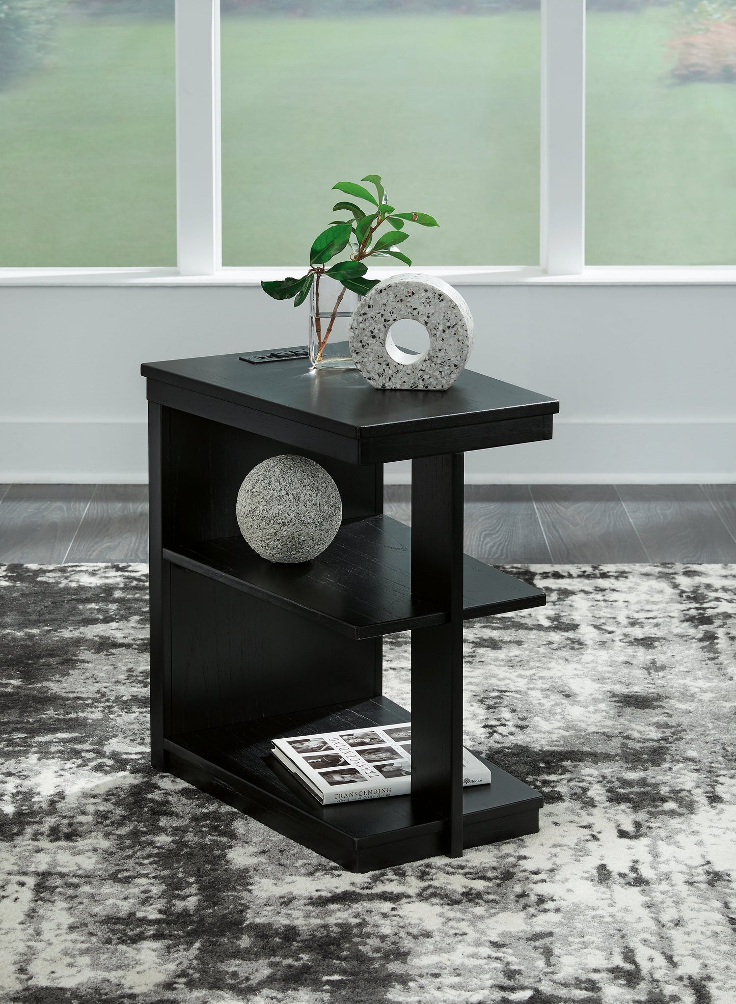 Winbardi Chairside End Table